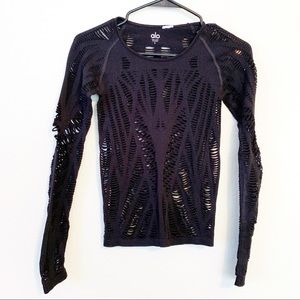 Alo Yoga Wanderer Long Sleeve Cutout Black Top SMALL
